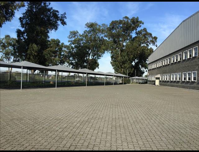 12,880M² FACTORY TO LET IN PAROW CENTRAL